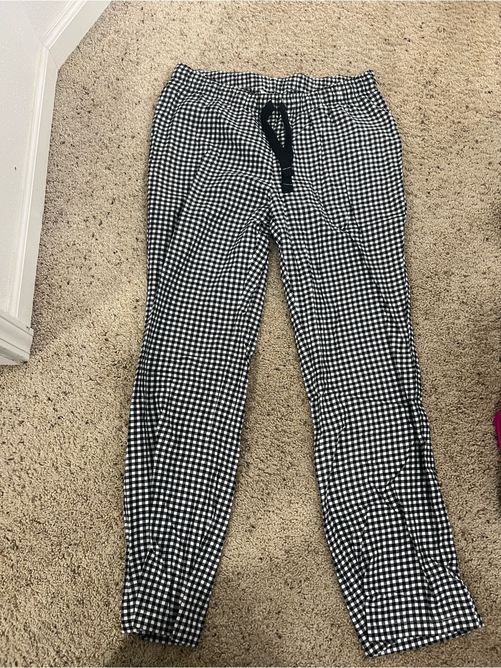 Women Amazon Essentials Black and White Gingham Pants